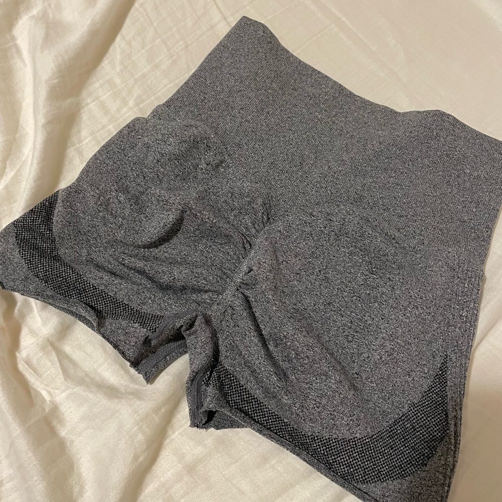 booty scrunch spandex shorts